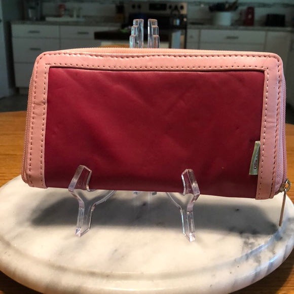 Ollie & Nic Accessories - Ollie & Nik Wallet Genuine Leather Pinks Used